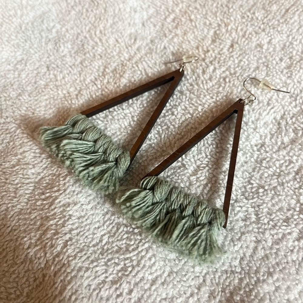 Adorable Triangle Earrings